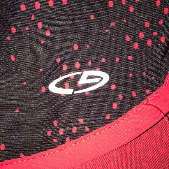 Small black & red Champion running shorts - Picture 3 of 5
